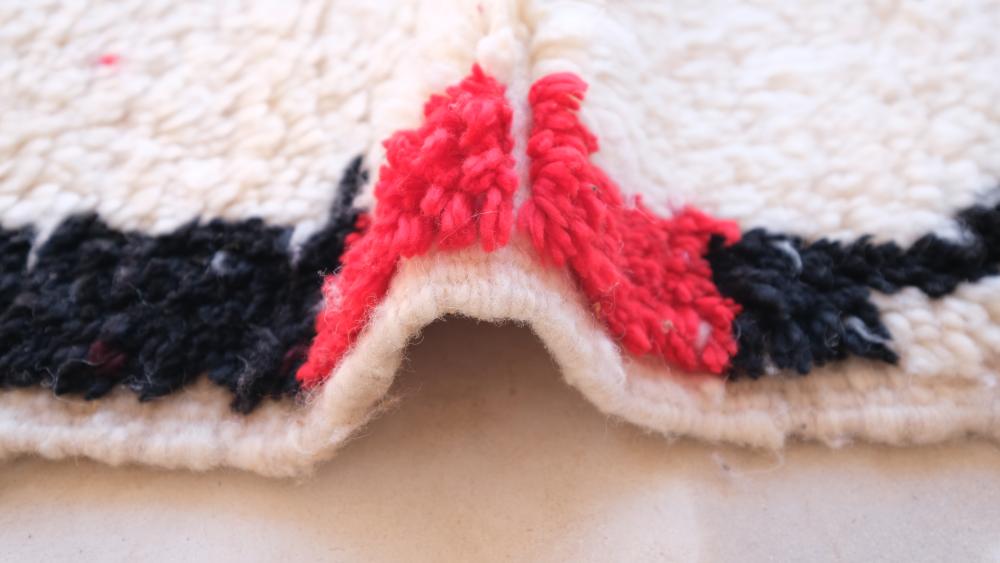 New Azilal 254.00 cm x 159.00 cm | Handmade Genuine Wool Rug