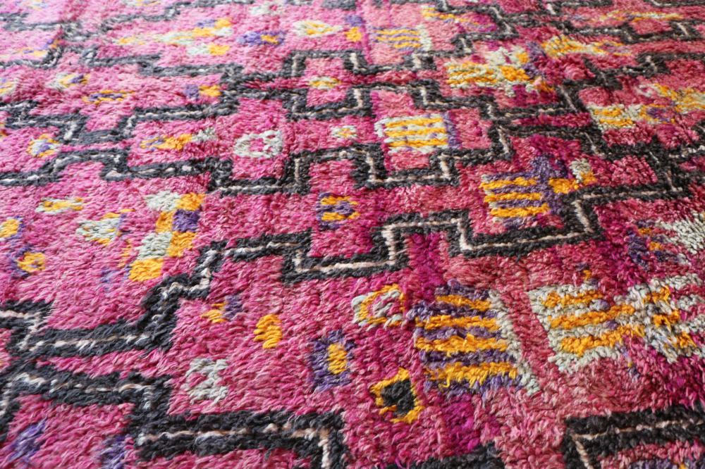 Vintage Talsint 363.00 cm x 193.00 cm