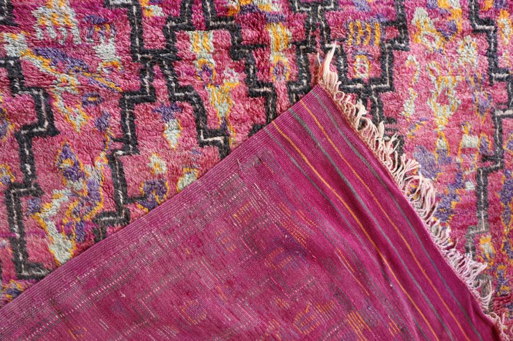 Vintage Talsint 363.00 cm x 193.00 cm