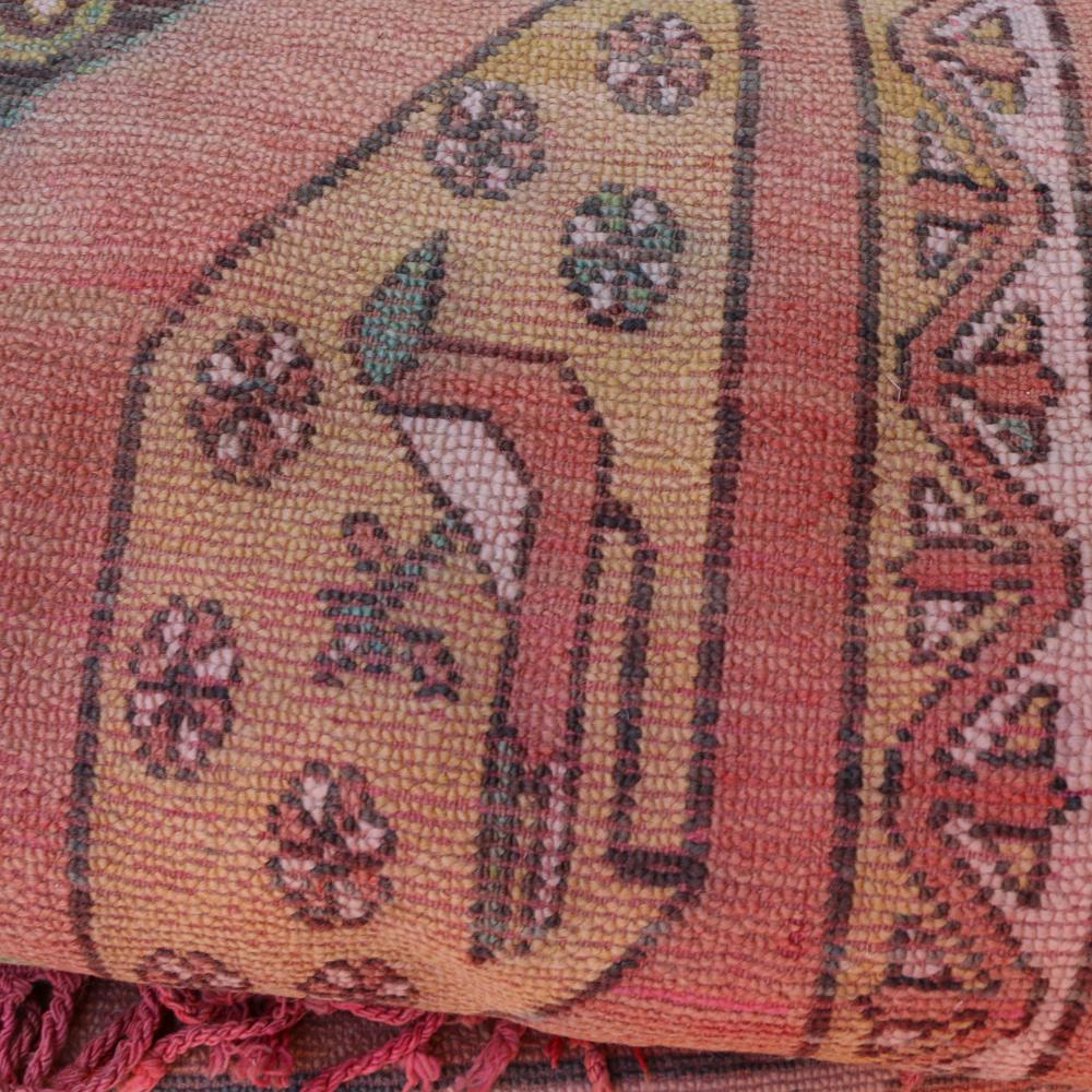 Vintage Arabia 413.00 cm x 225.00 cm