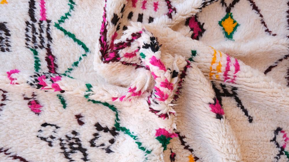 New Azilal 242 cm x 147 cm Rug |  Moroccan Azilal Rug With Red Diamond Pattern