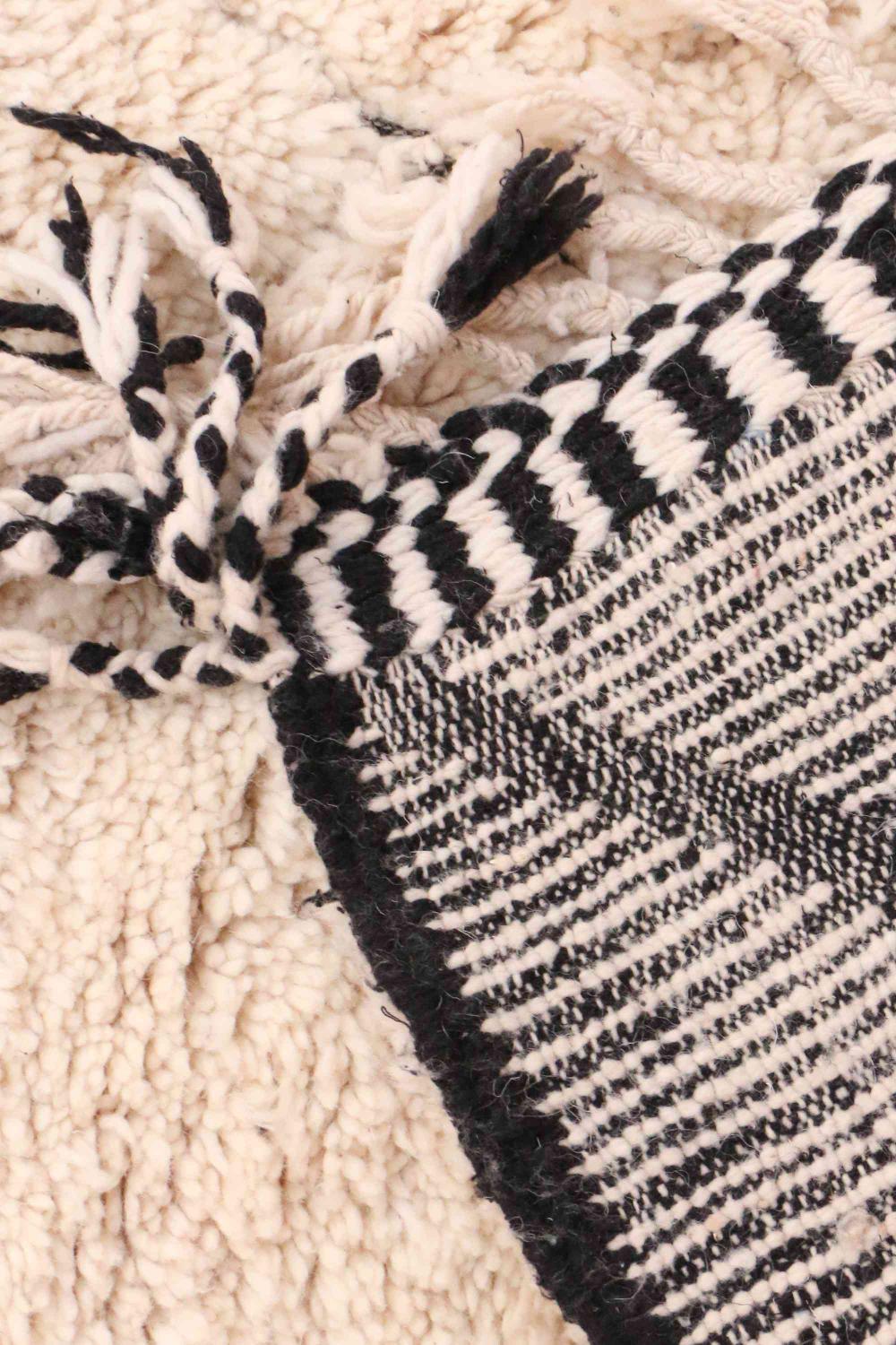 New Beni Ourain 268.00 cm x 190.00 cm