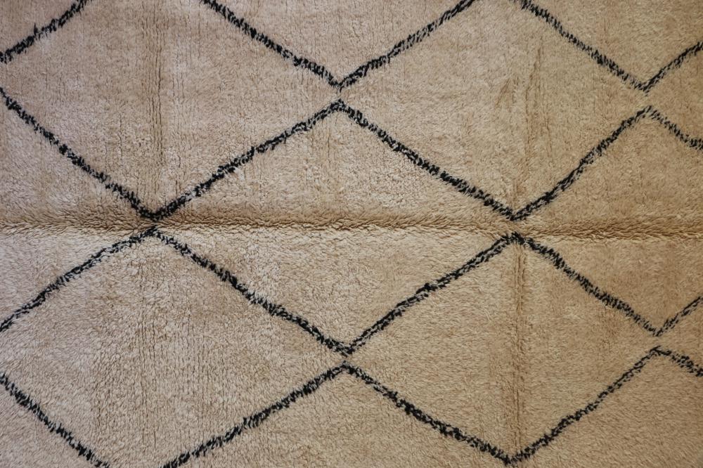 Vintage Beni Ourain 296.00 cm x 200.00 cm