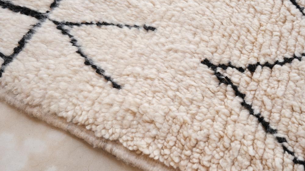 New Azilal 245.00 cm x 152.00 cm | Moroccan Rug-Azilal Berber Rug For Any Space