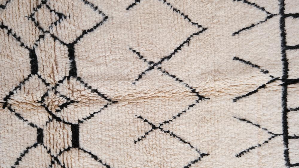 New Azilal 245.00 cm x 152.00 cm | Moroccan Rug-Azilal Berber Rug For Any Space