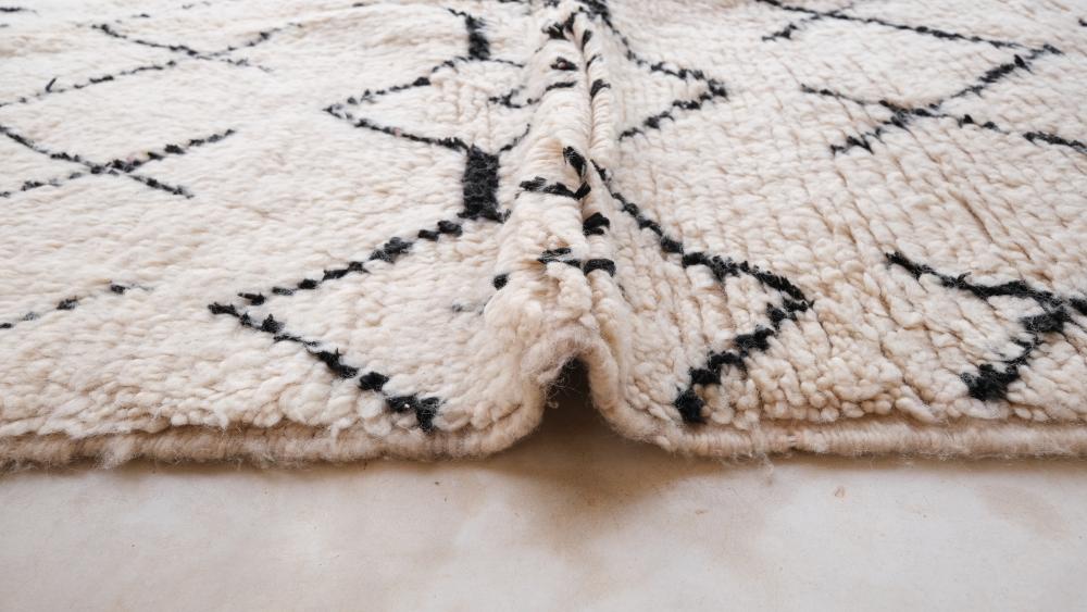 New Azilal 245.00 cm x 152.00 cm | Moroccan Rug-Azilal Berber Rug For Any Space