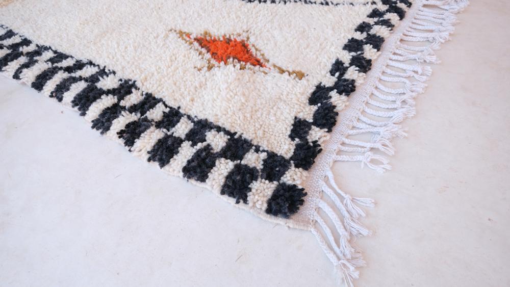 New Azilal 234.00 cm x 166.00 cm