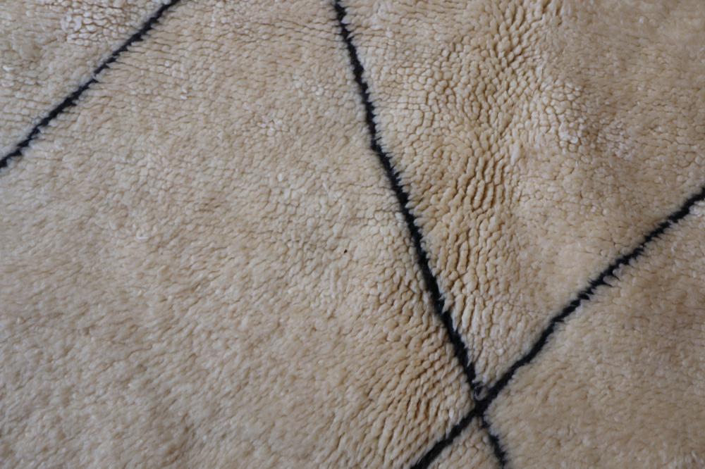 New Beni M'Rirt 304.00 cm x 226.00 cm