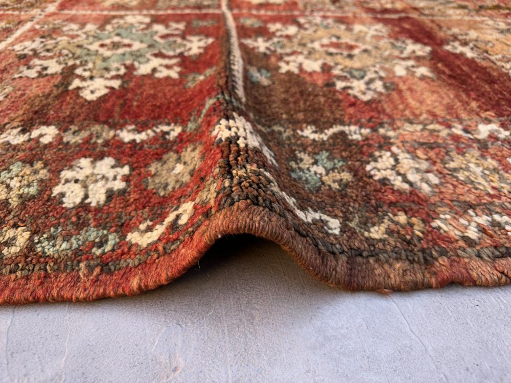 Vintage Zemmour 294.00 cm x 177.00 cm