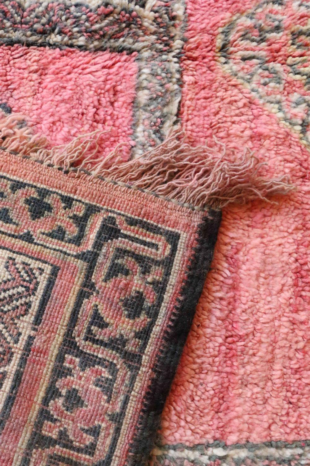 Vintage Arabia 256.00 cm x 157.00 cm