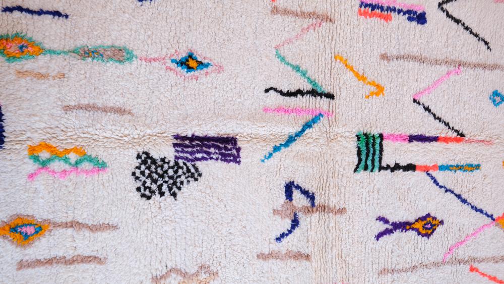 Azilal 261.00 cm x 141.00 cm | Authentic Handmade Moroccan Rugs Available