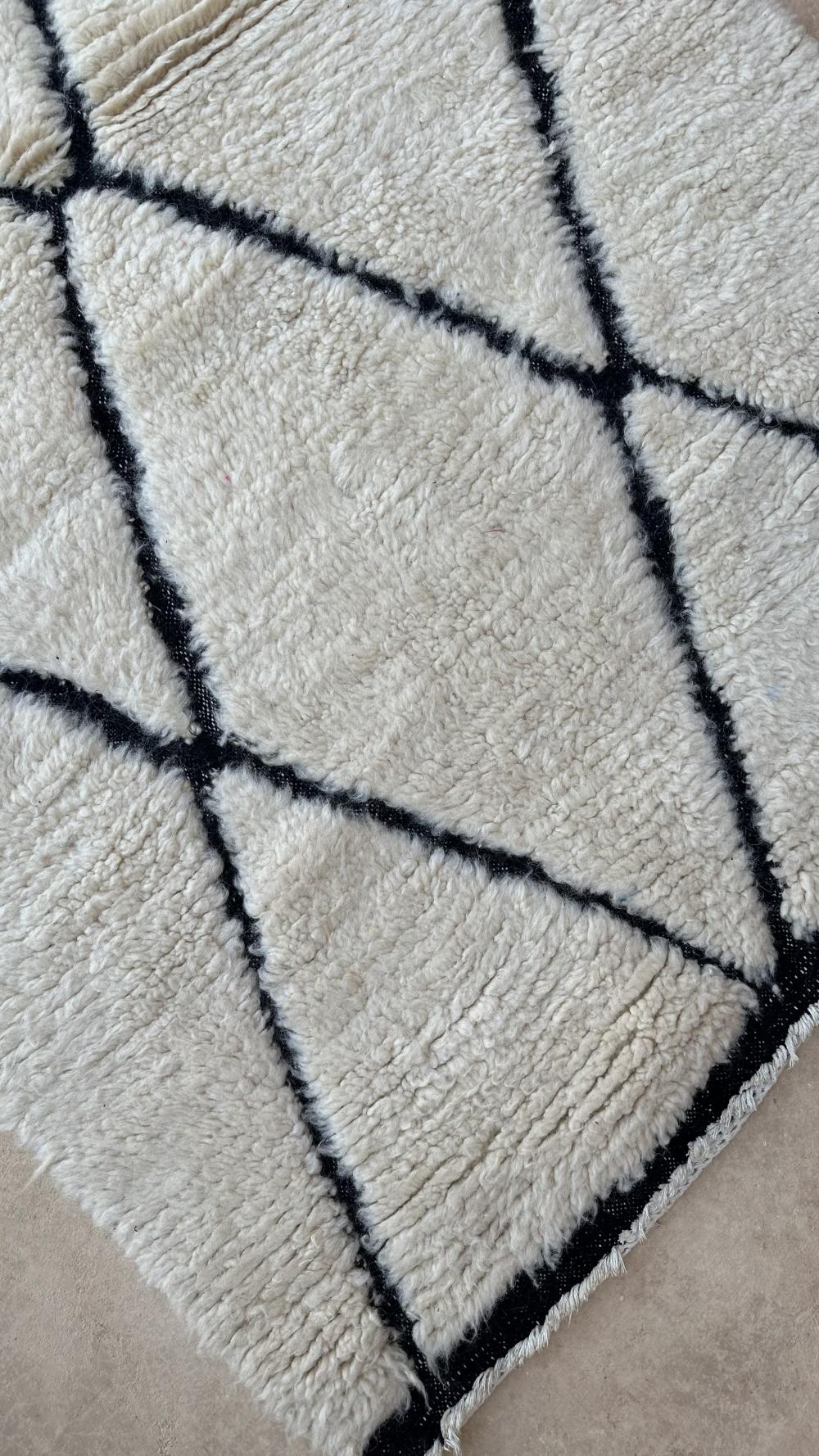 New Beni Ourain 167.00 cm x 103.00 cm