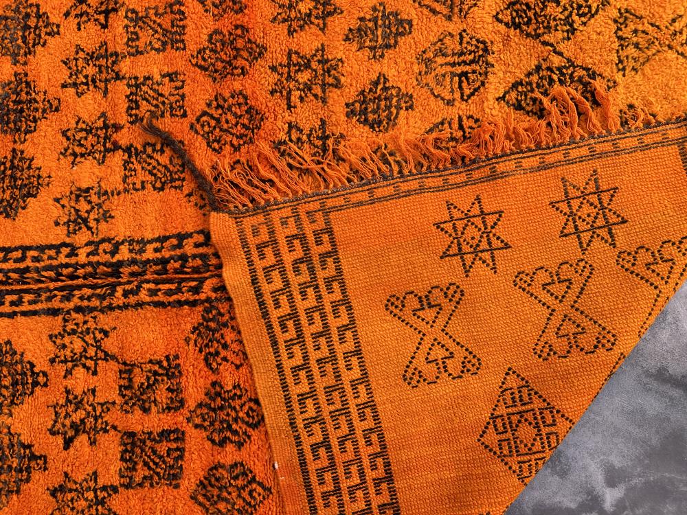 Vintage Arabia 304.00 cm x 166.00 cm