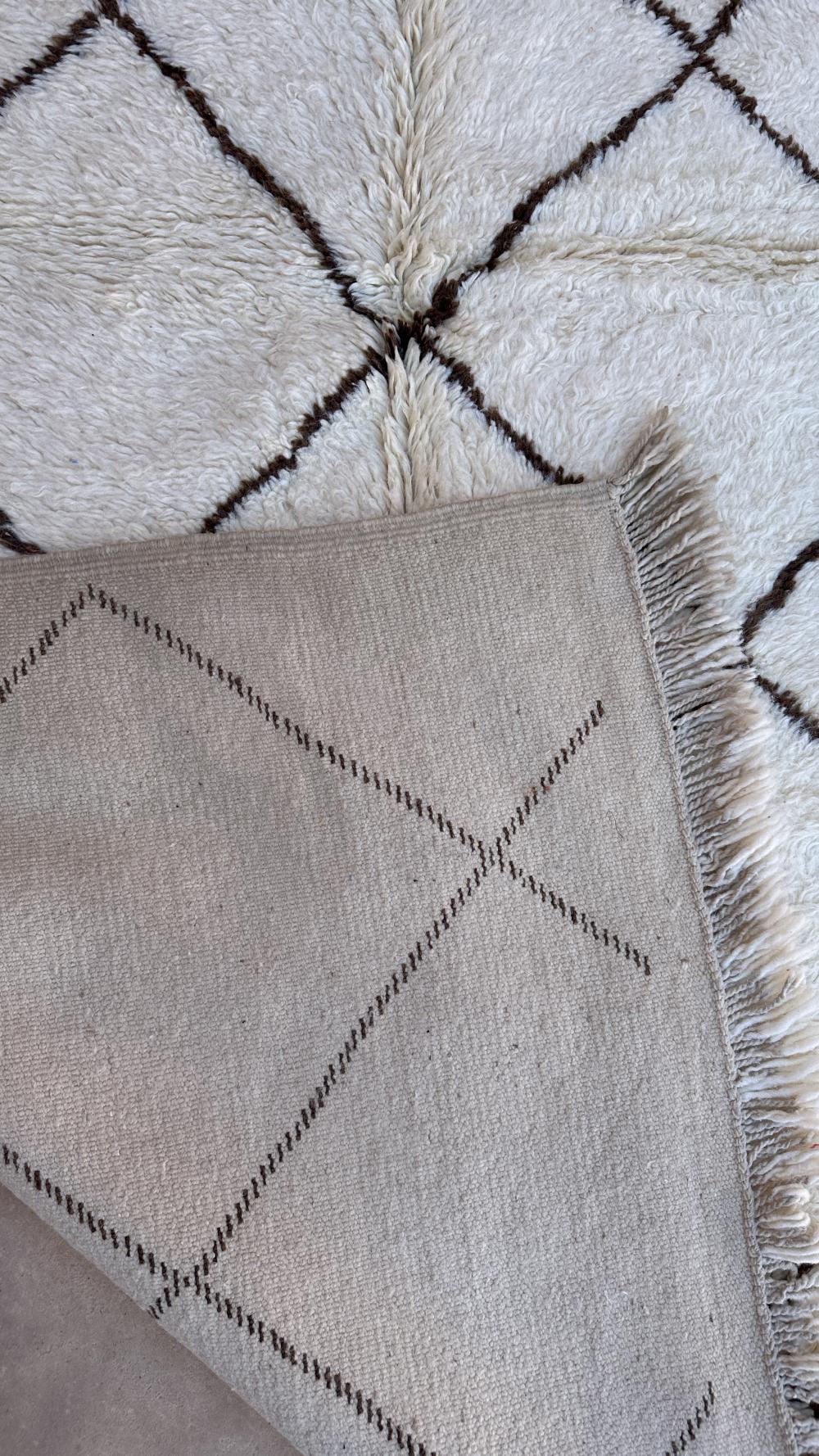 New Beni M'Rirt 253.00 cm x 151.00 cm