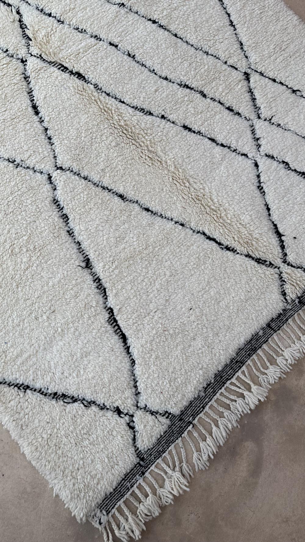 New Beni Ourain 250.00 cm x 167.00 cm