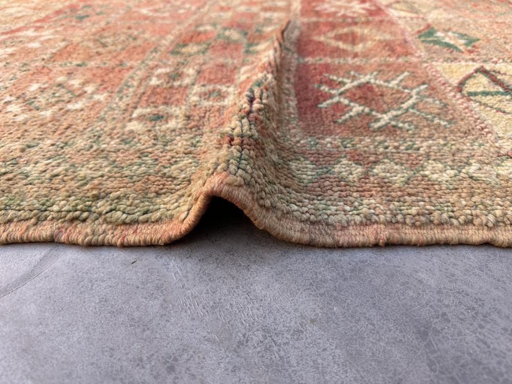 Vintage Zemmour 337.00 cm x 193.00 cm