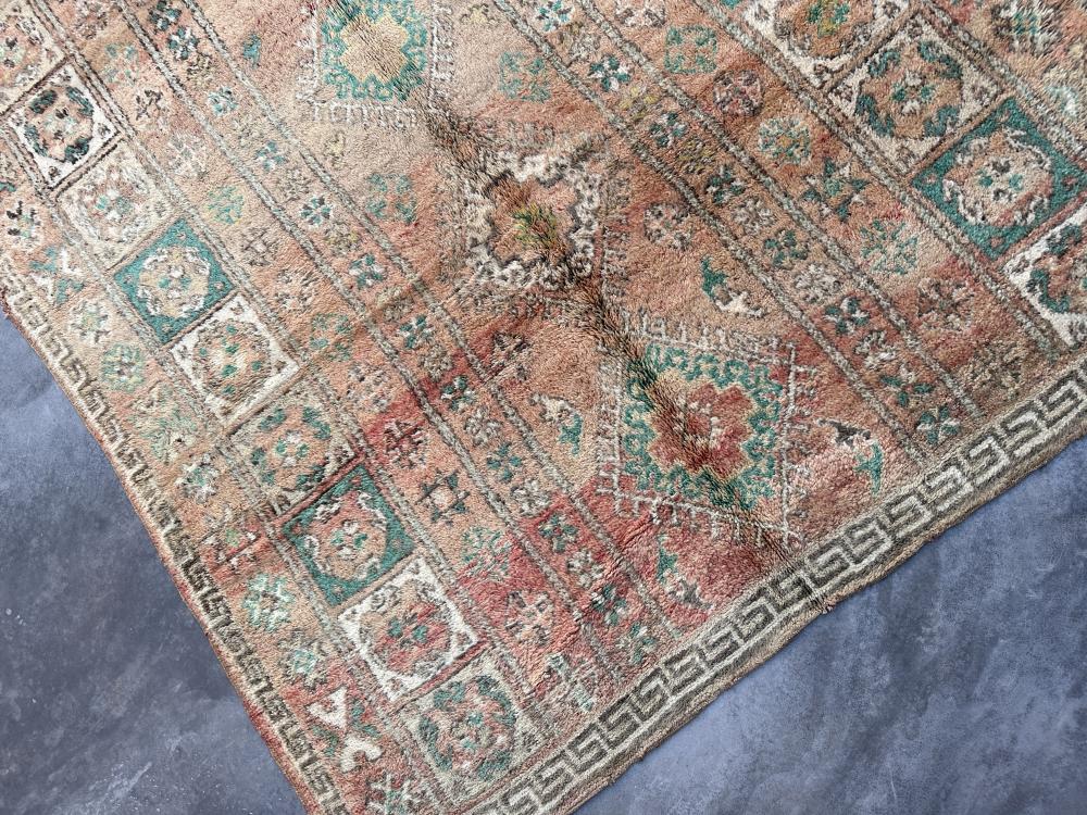 Vintage Zemmour 275.00 cm x 196.00 cm