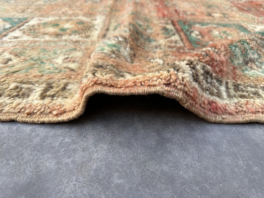 Vintage Zemmour 275.00 cm x 196.00 cm