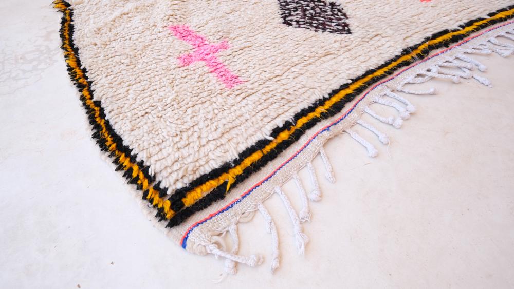 New Azilal 7.48x4.89 | 228x149 cm | Azilal Modern Moroccan Rug Handcrafted Elegance