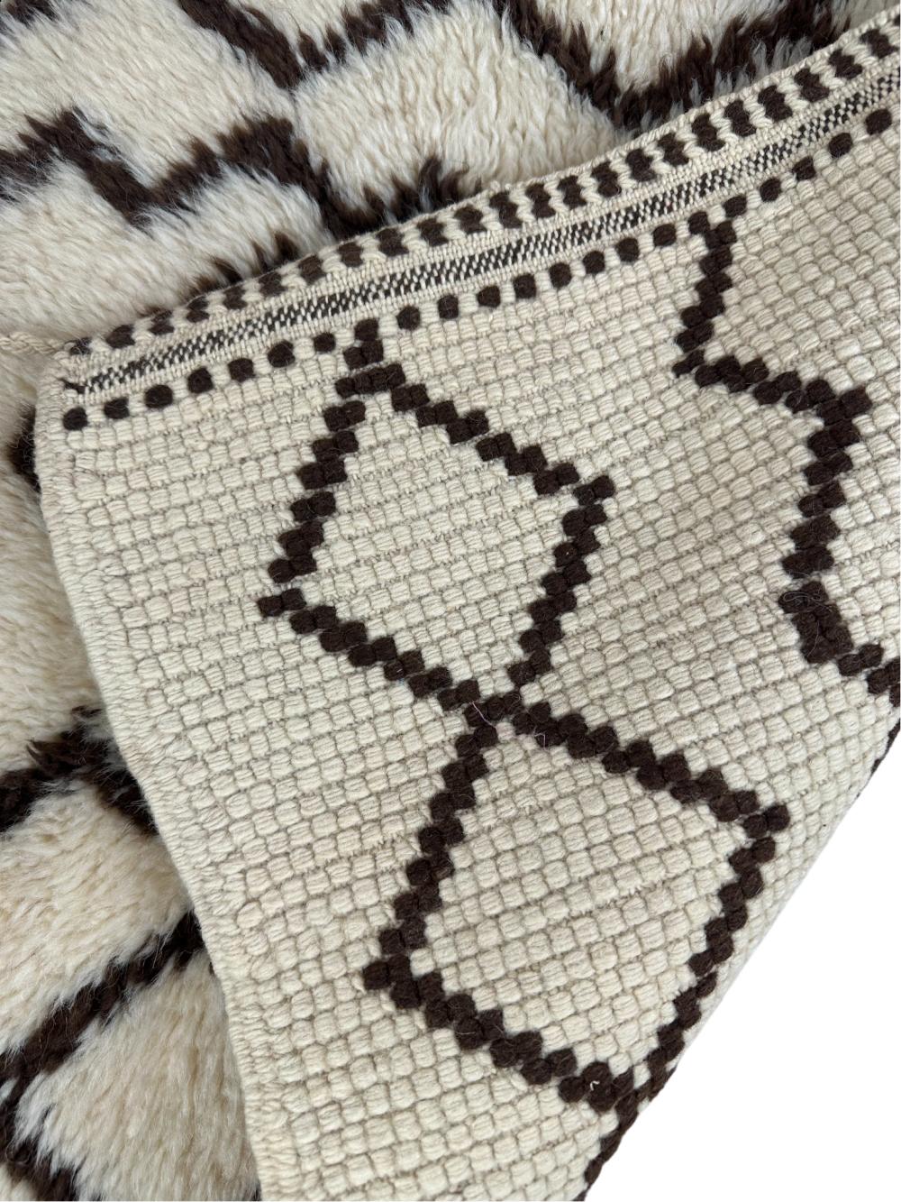 New Beni M'Rirt 71.00 cm x 64.00 cm