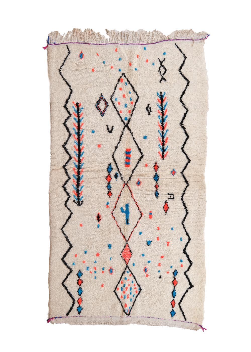 New Azilal 7.64x4.43 ft | 233x135cm | Beautiful Moroccan Azilal Rug For Indoor