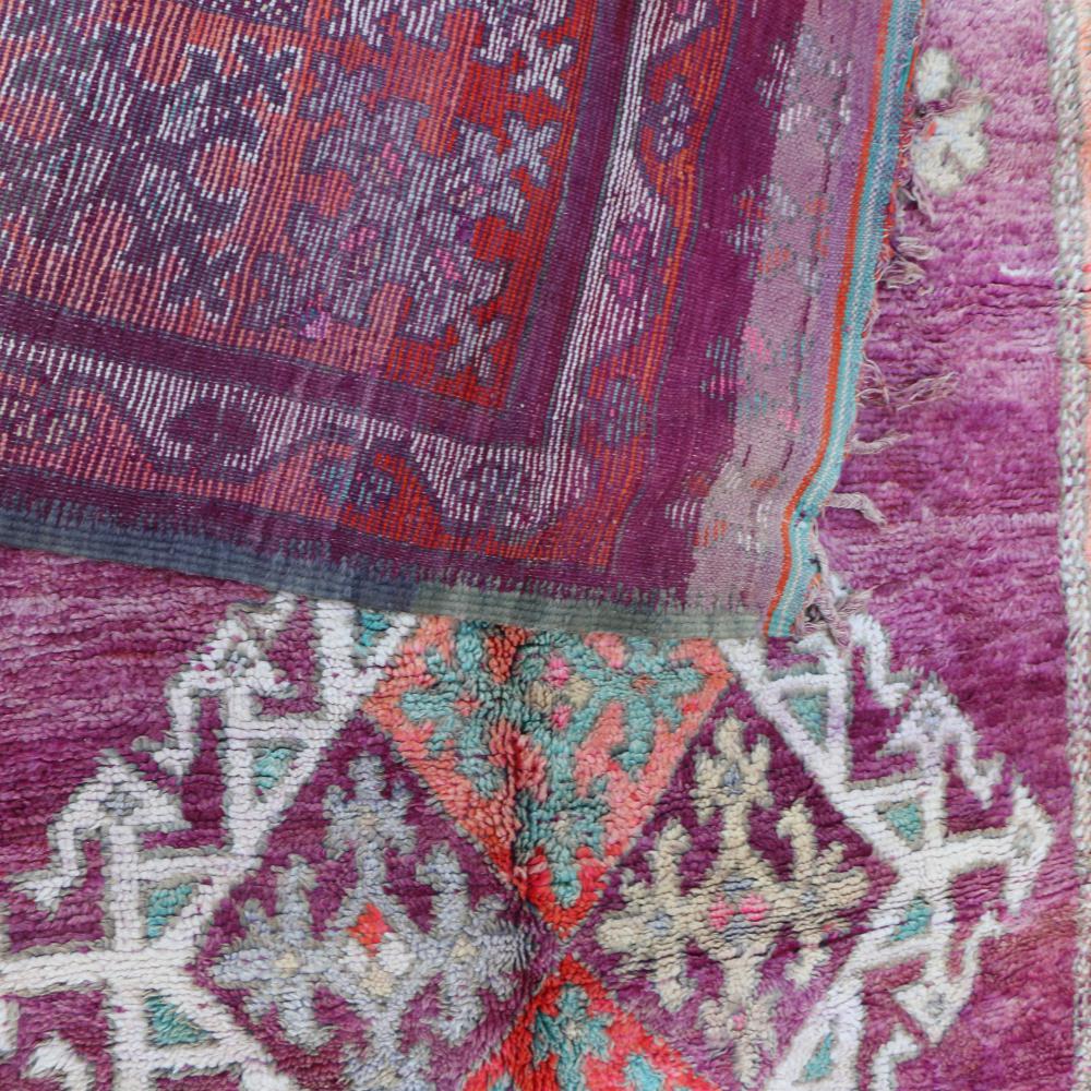 Vintage Arabia 383.00 cm x 206.00 cm