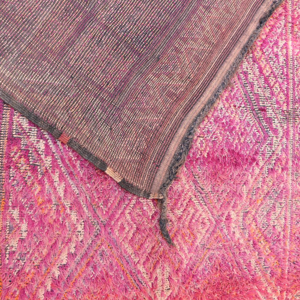 Vintage Arabia 322.00 cm x 190.00 cm