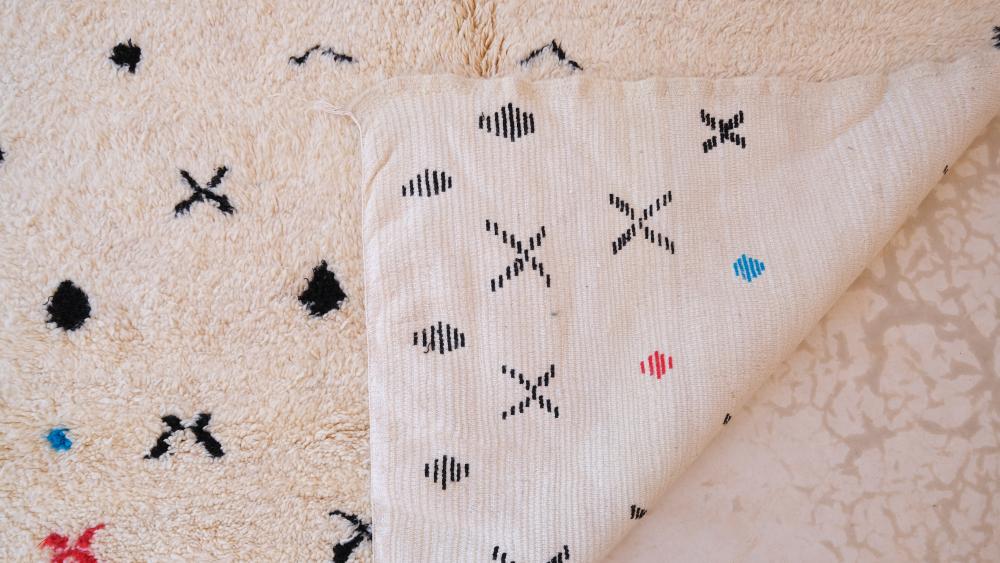 New Azilal 237.00 cm x 205.00 cm | Cream Soft Moroccan Rug For Any Space