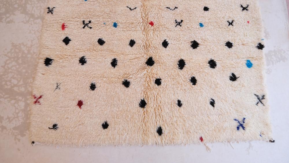 New Azilal 237.00 cm x 205.00 cm | Cream Soft Moroccan Rug For Any Space