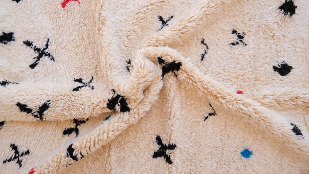 New Azilal 237.00 cm x 205.00 cm | Cream Soft Moroccan Rug For Any Space