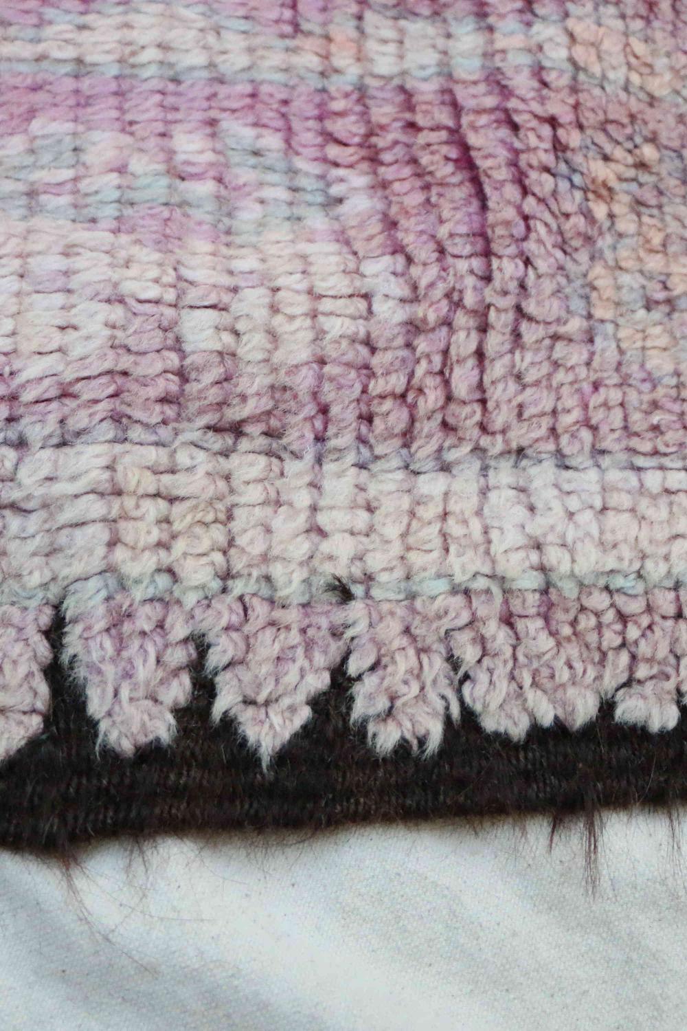 Vintage Ait Bou Sbaa 272.00 cm x 158.00 cm