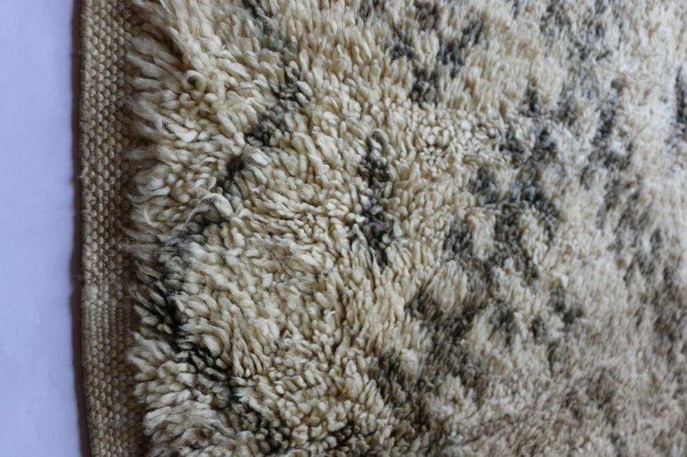 Vintage Talsint 340.00 cm x 177.00 cm