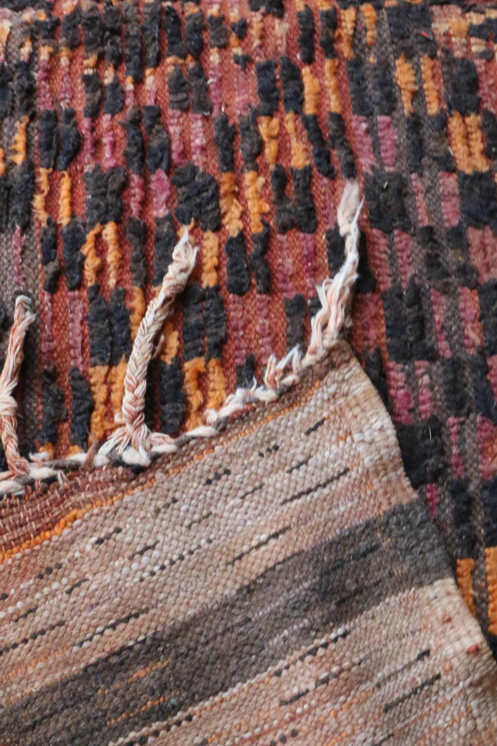 Vintage Talsint 405.00 cm x 197.00 cm