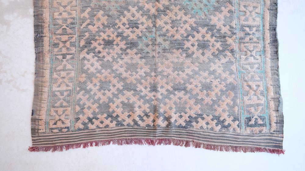 Vintage Talsint 314.00 cm x 180.00 cm