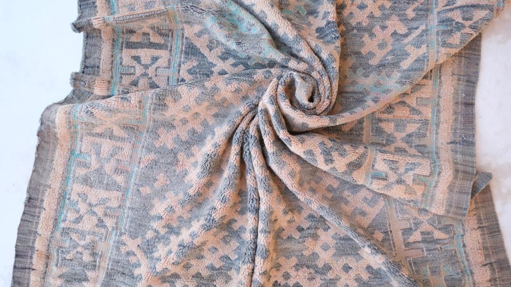 Vintage Talsint 314.00 cm x 180.00 cm