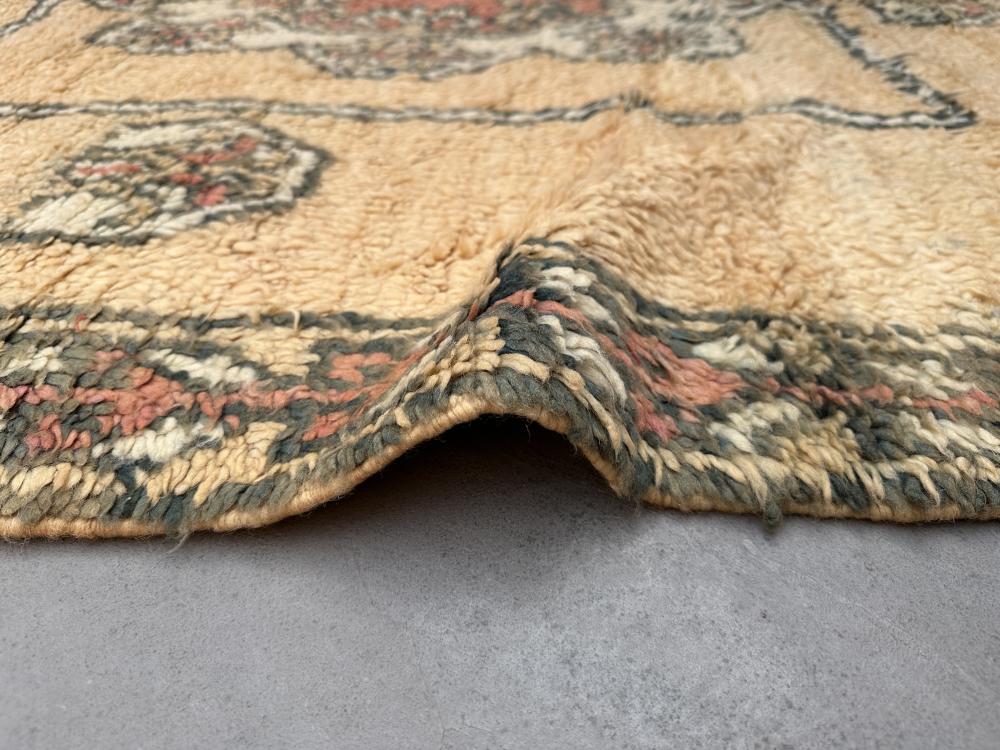 Vintage Arabia 294.00 cm x 153.00 cm