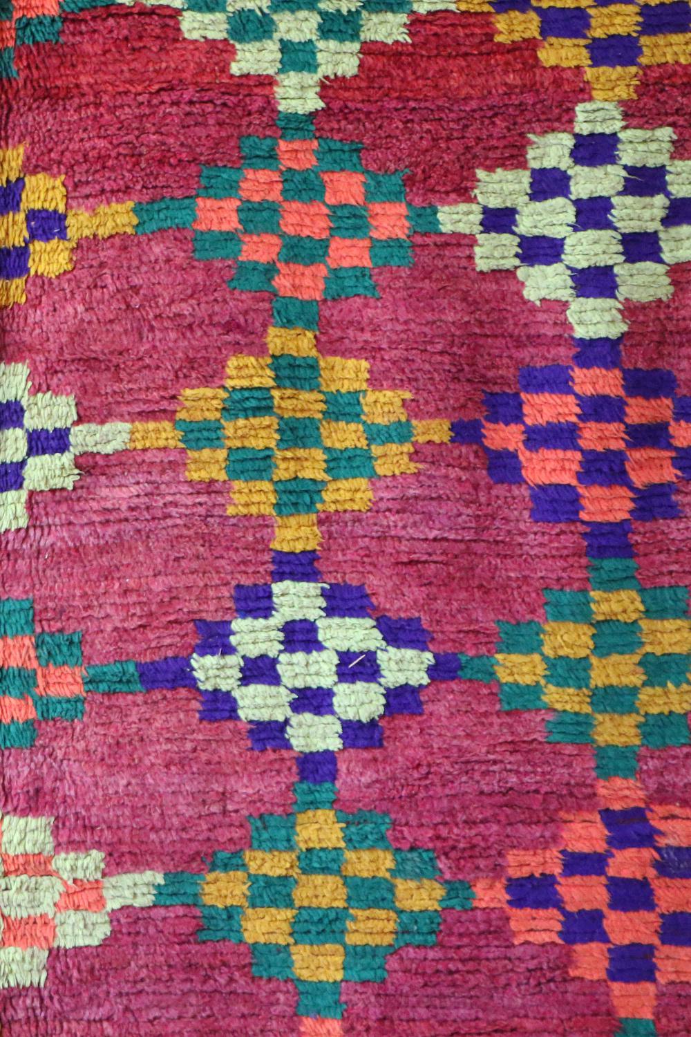 Vintage Talsint 415.00 cm x 191.00 cm