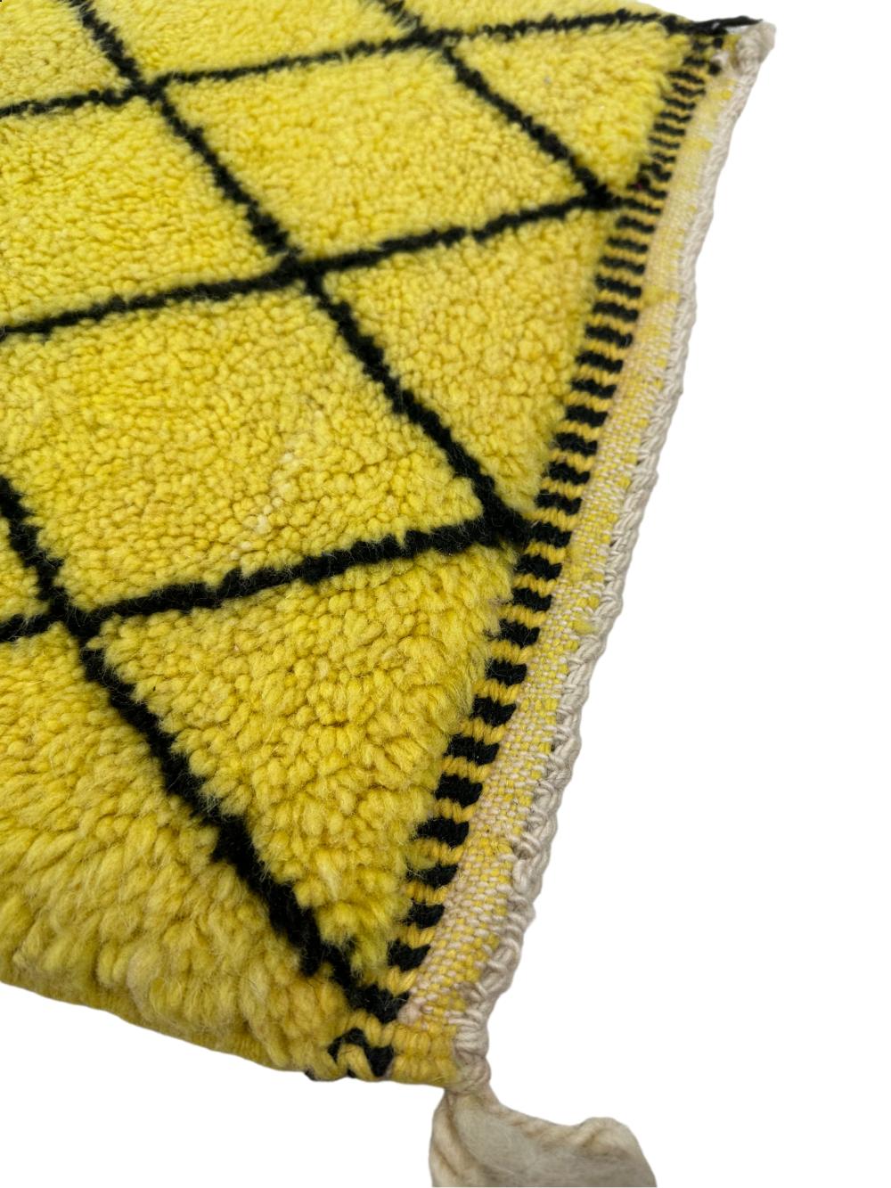 New Beni M'Rirt 59.00 cm x 52.00 cm