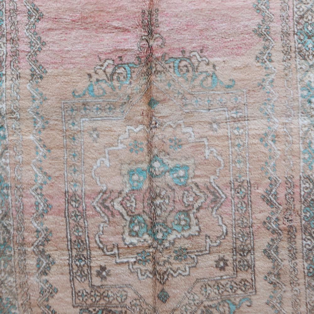 Vintage Arabia 291.00 cm x 200.00 cm